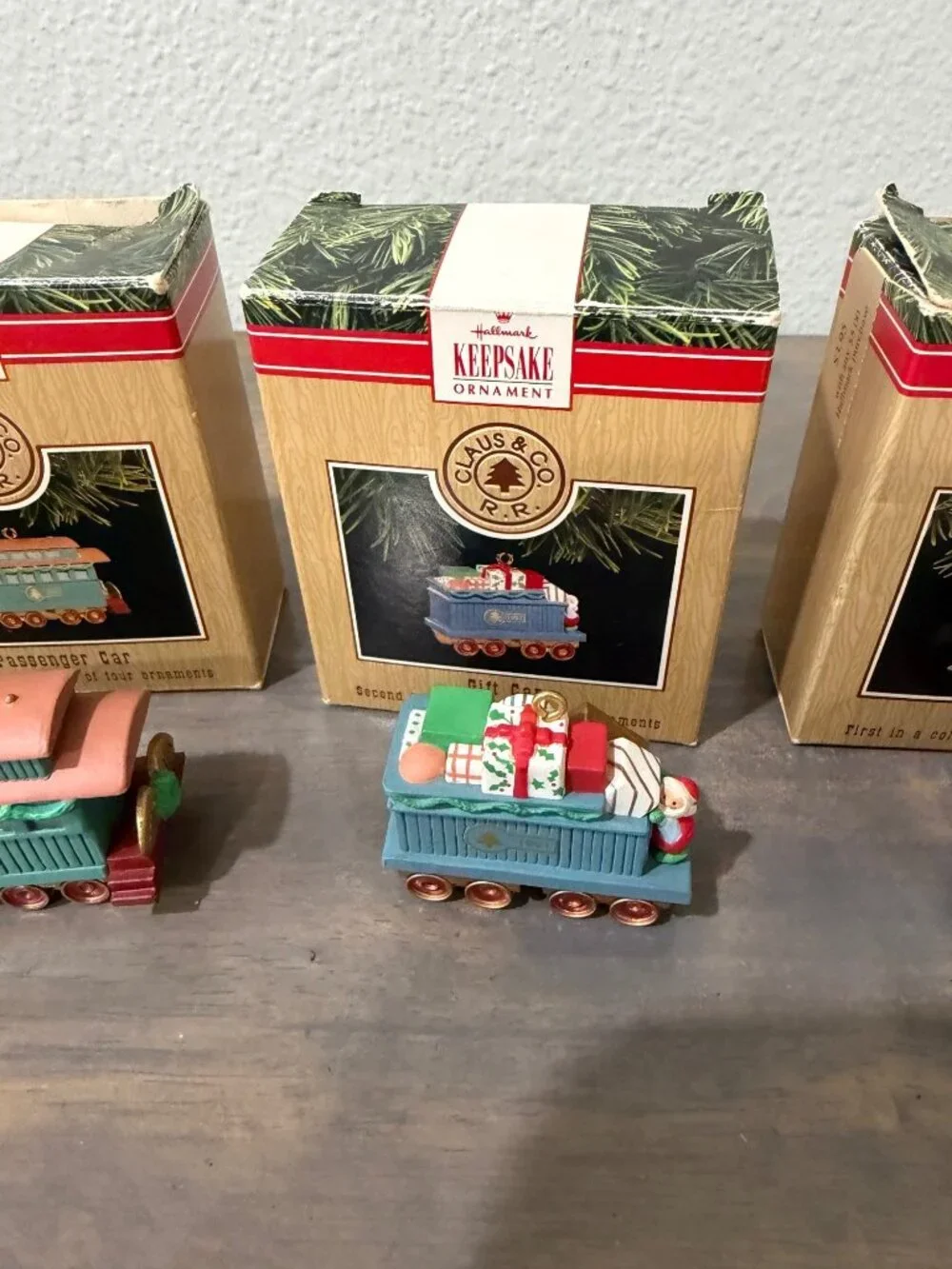 Hallmark Keepsake Ornaments Klaus & CO RR Train Locomotive Cars Set 4